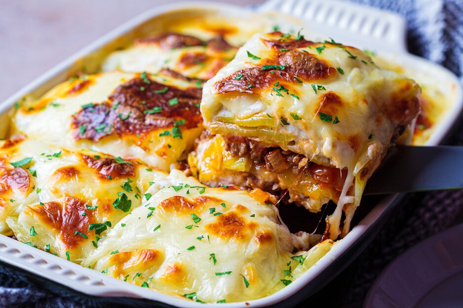 Traditionelles griechisches Moussaka | © Envato Elements