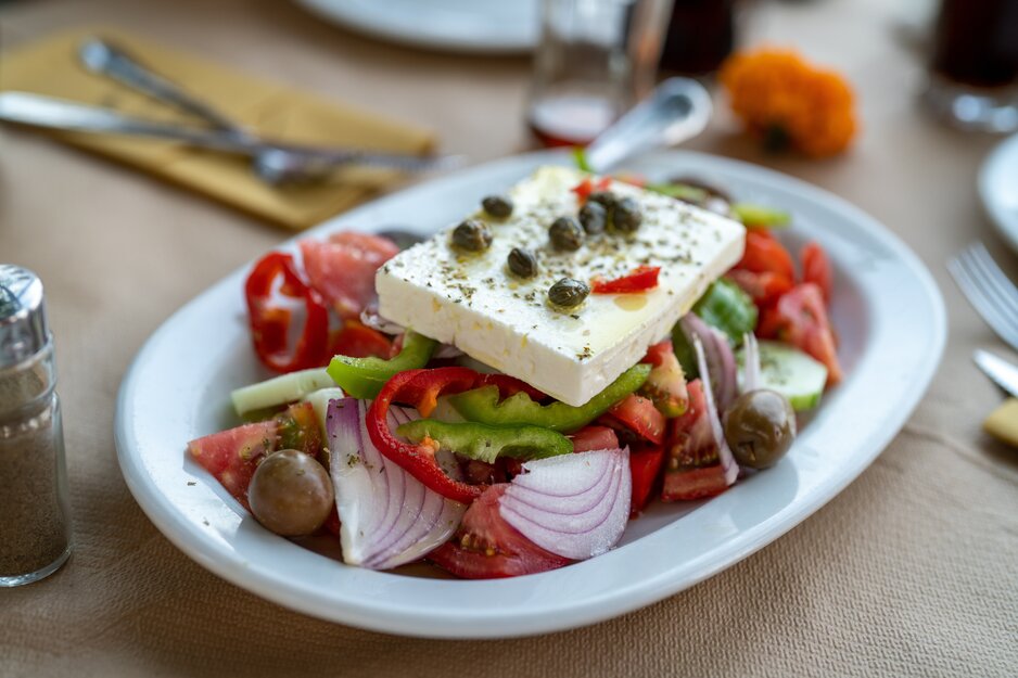 Griechischer Salat mit Schafkäse | © Unsplash