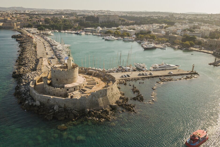 Festung St. Nicholas in Rhodos Stadt | © Envato elements