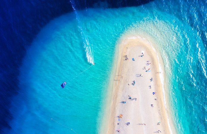 zlatni rat beach | © envato elements