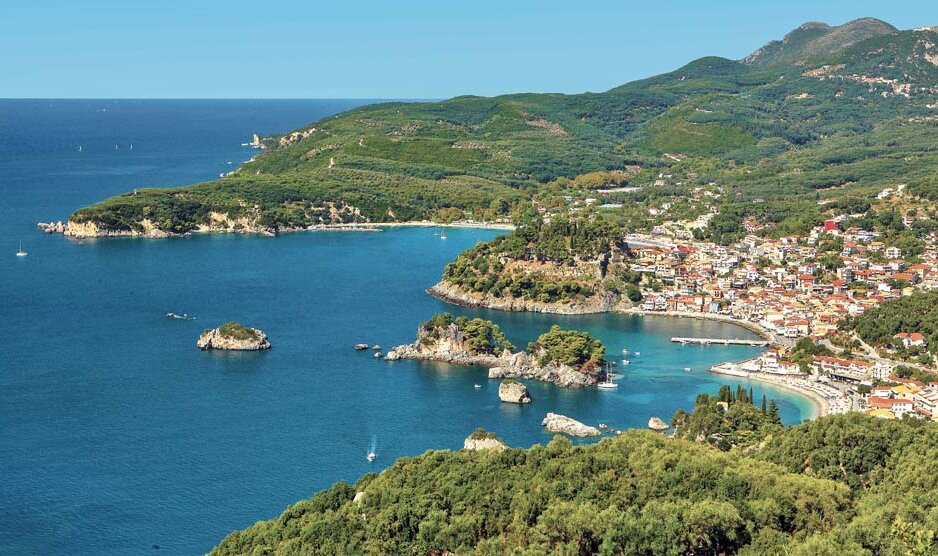 Blick auf die Bucht von Parga  | © Rhomberg Reisen