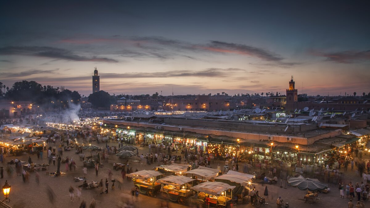 Gauklerplatz in Marrakesch in der Dämmerung | © Envato Elements